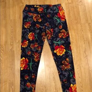 LuLaRoe Pants - Tall and Curvy Leggings LuLaRoe Pants - Tall and Curvy Leggings